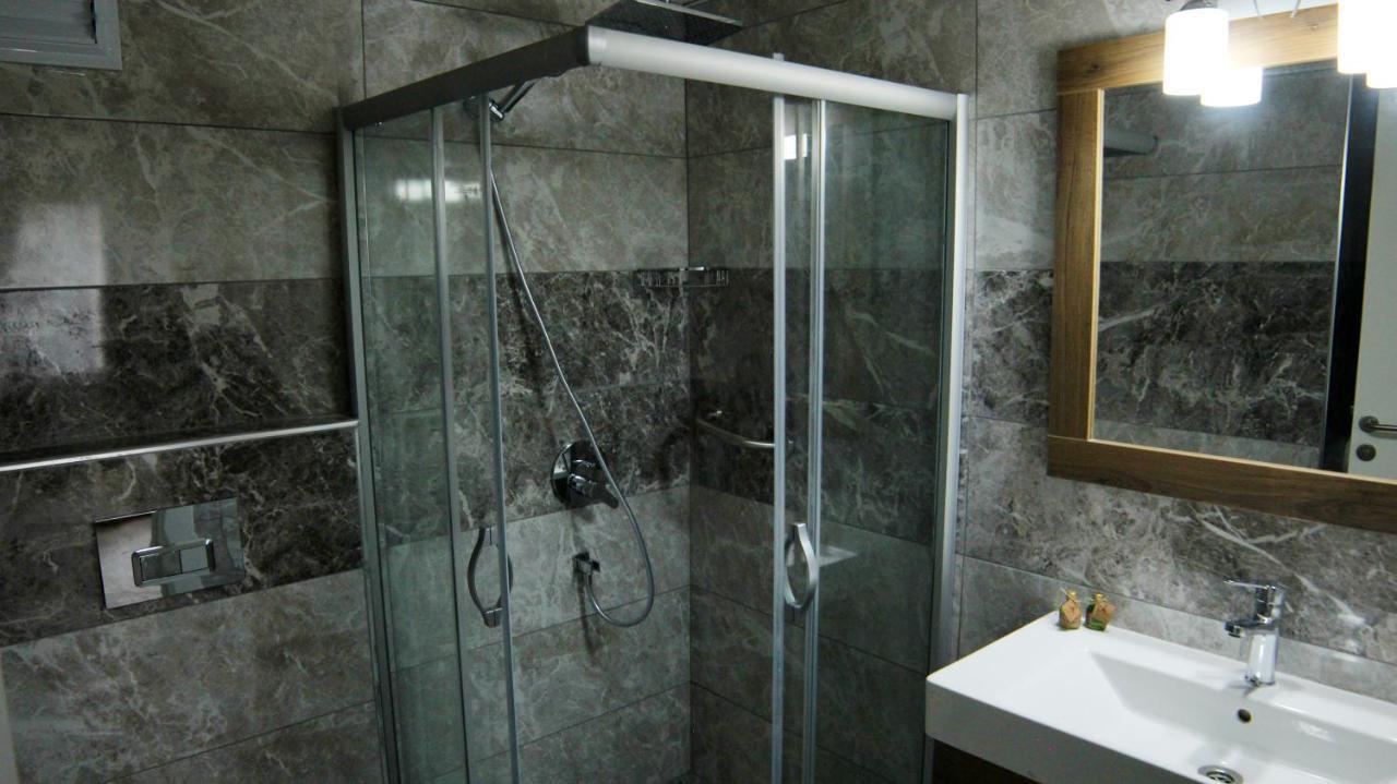 The Wolf Hotel Istanbul Bagian luar foto