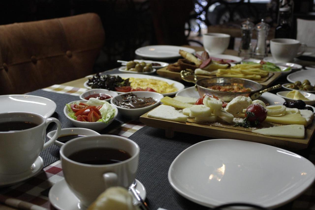 The Wolf Hotel Istanbul Bagian luar foto